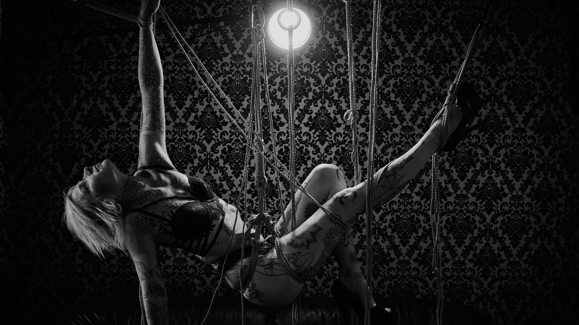 Ästhetische Fesselkunst online Tutorials, Bondage sicher lernen